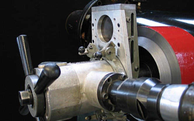 فلنج فیسر با موتور الکتریکی ، پنوماتیکی (بادی) یا هیدرولیکی جهت فیسینگ و تراش فلنج مدل FF-313 ساخت وش آمریکا